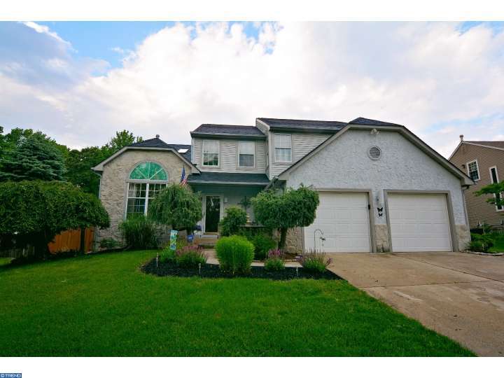 For Sale: 17 Saddlebrook Dr Sewell, NJ 08080