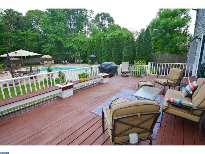 For Sale: 17 Saddlebrook Dr Sewell, NJ 08080