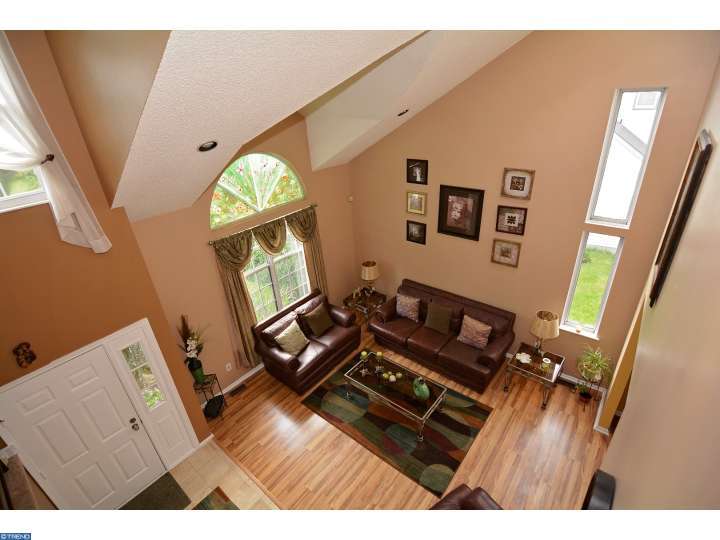 For Sale: 17 Saddlebrook Dr Sewell, NJ 08080
