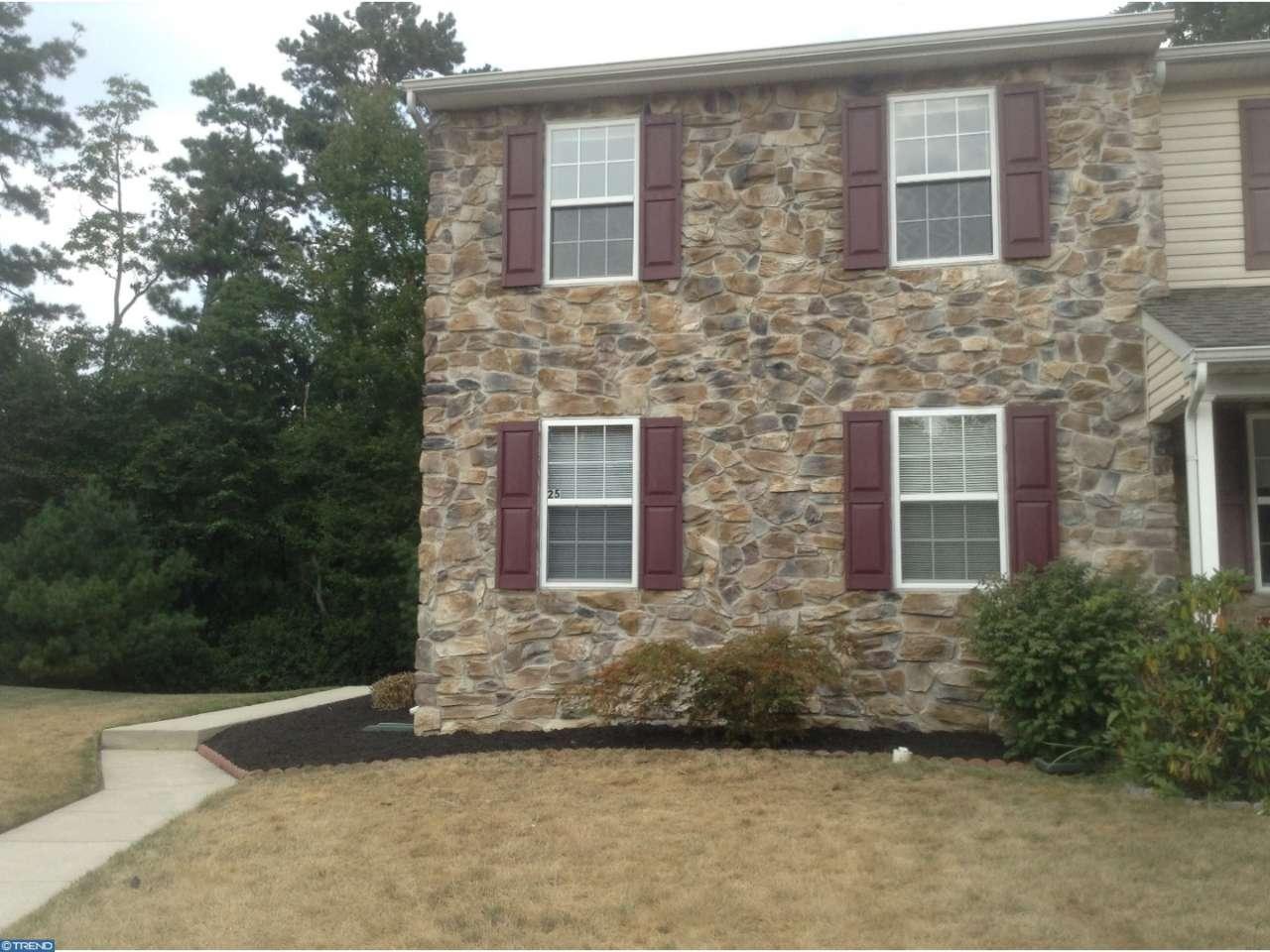 59 Coachlight Dr
