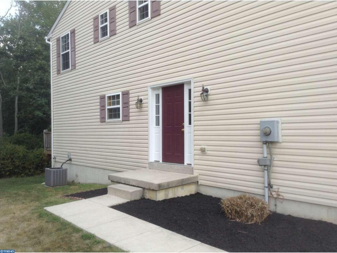 59 Coachlight Dr