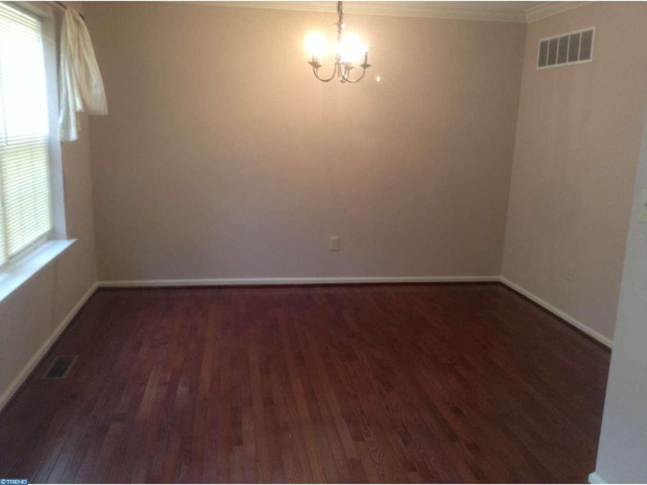 59 Coachlight Dr