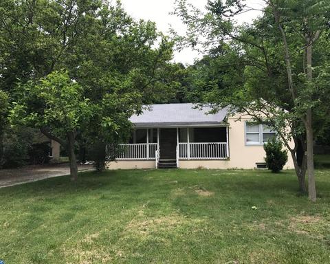 11 Dundalk Ln