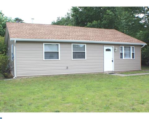 11 Dundalk Ln