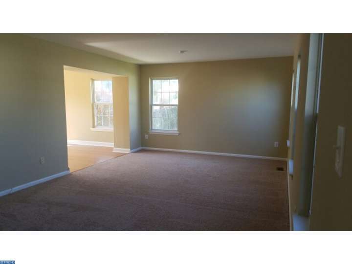 37 Graypebble Cir