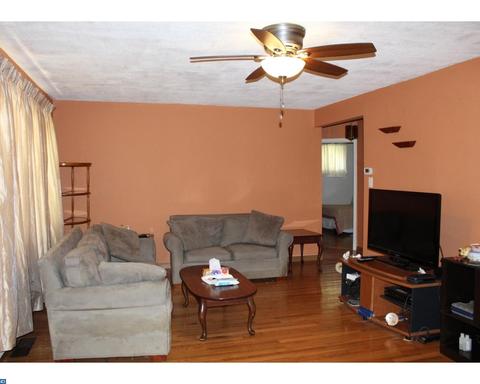 23 E Maiden Ln