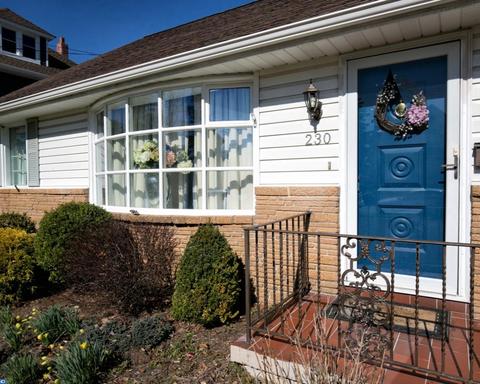 7 Filbert Ave