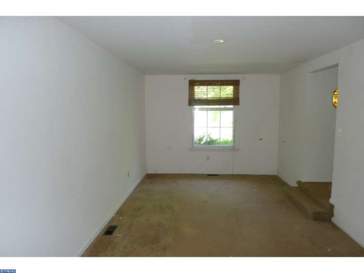 For Sale: 45 Sunnybrook Rd Stratford, NJ 08084