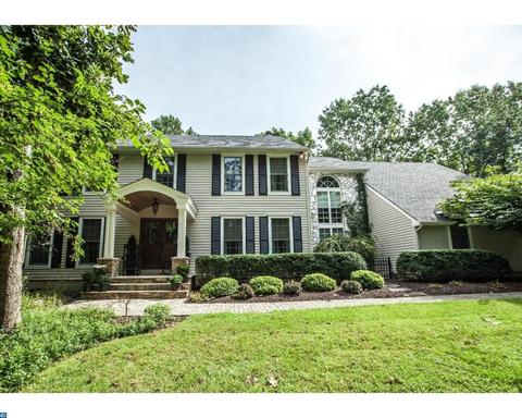 20 Fox Hill Dr