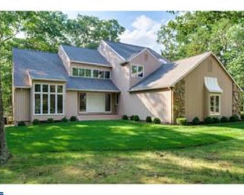 20 Fox Hill Dr