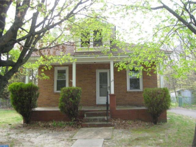 10 Roberts Ln