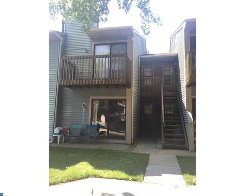 886 Dante Ct