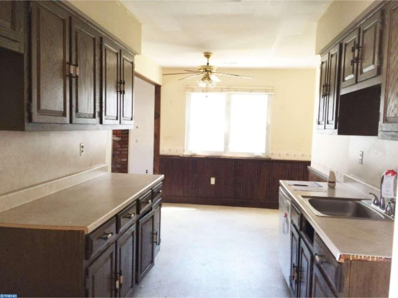 11 Vanderbilt Ct