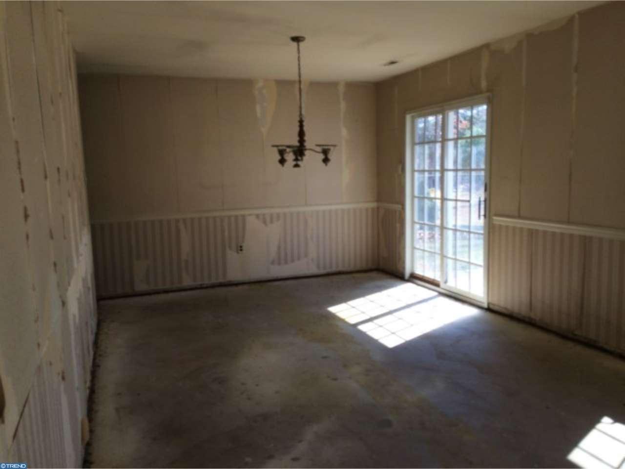 11 Vanderbilt Ct