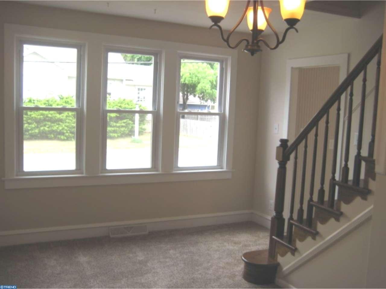 23 Wood St
