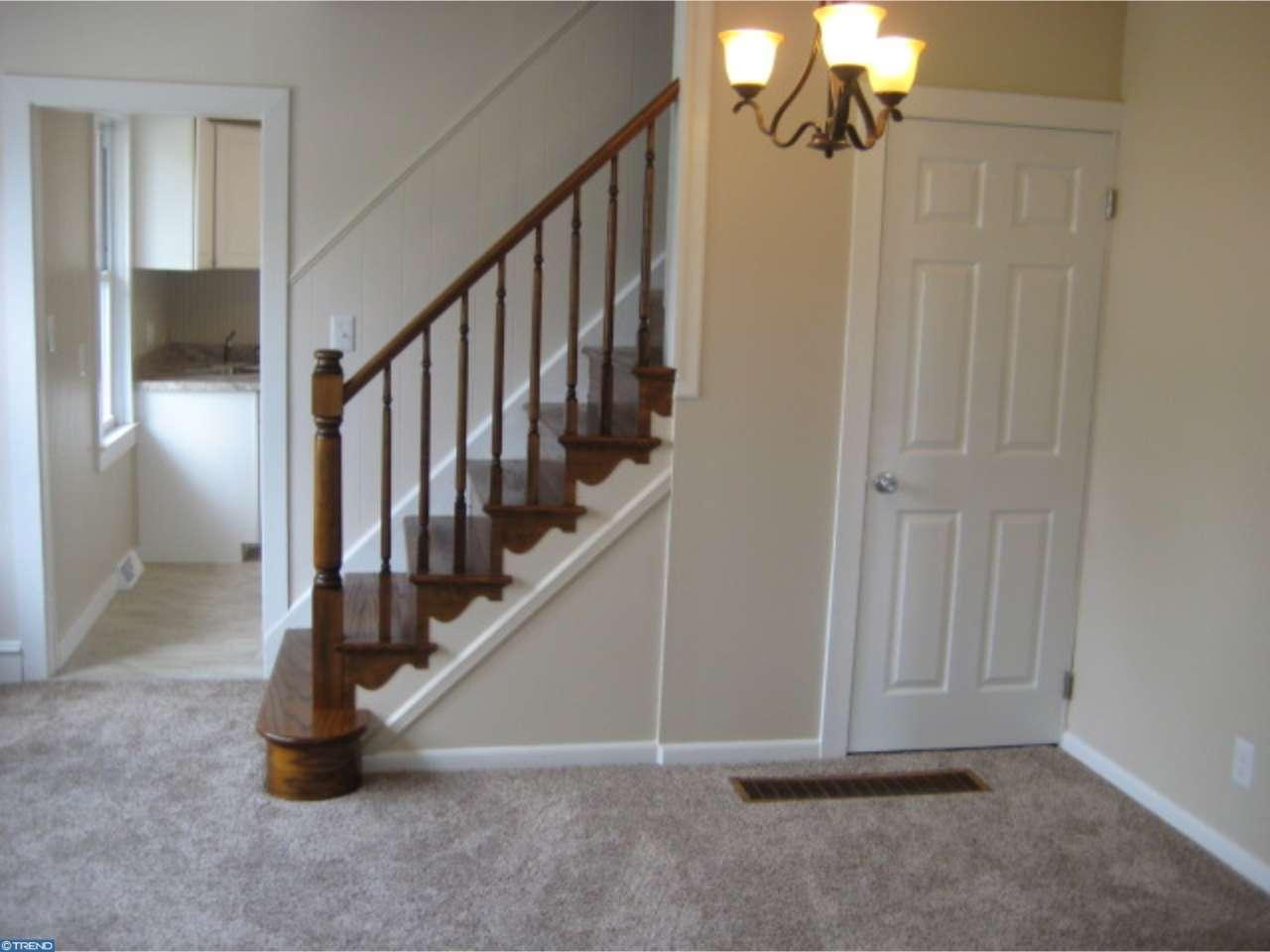 23 Wood St