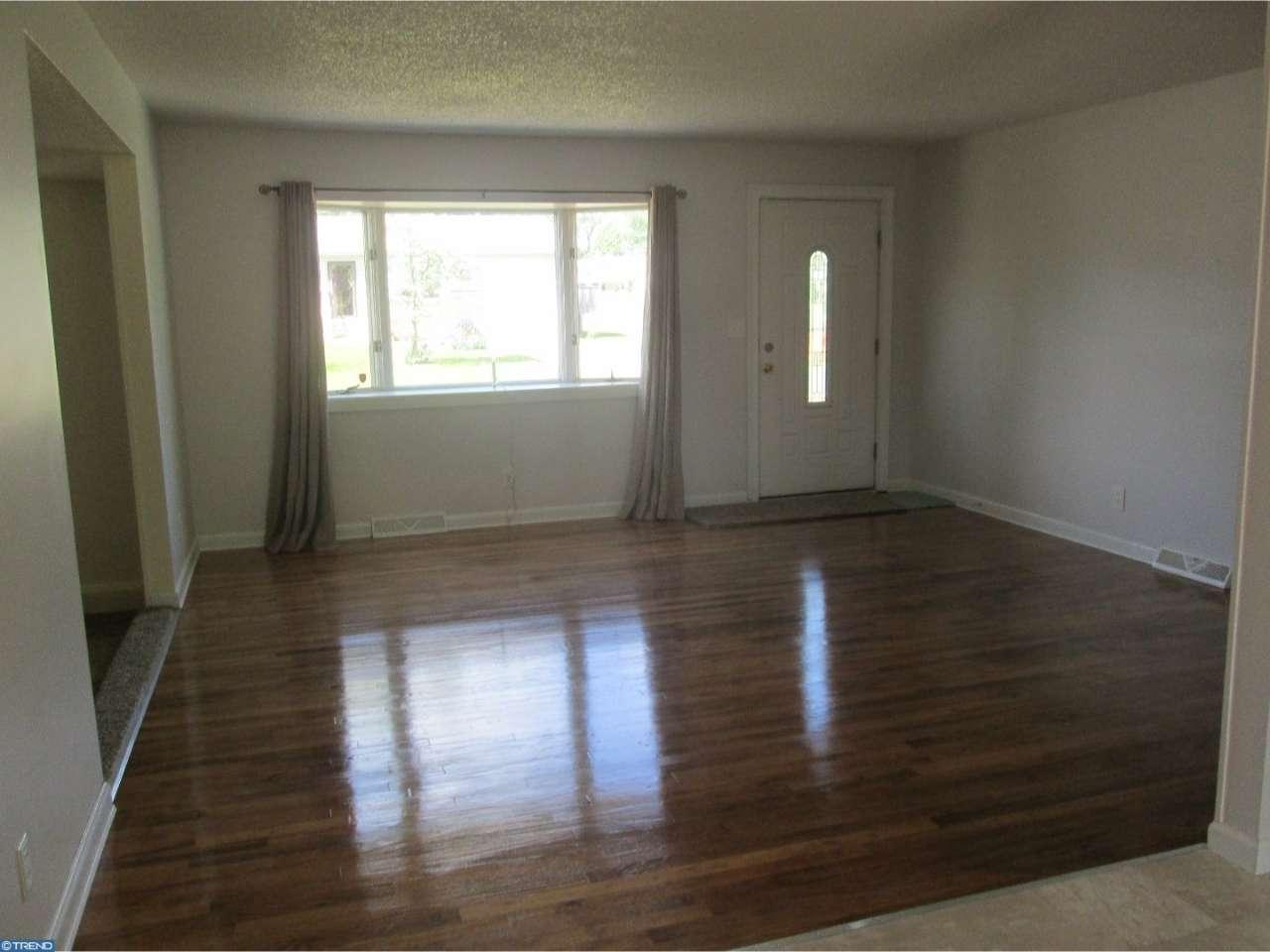 14 Laurel Ct