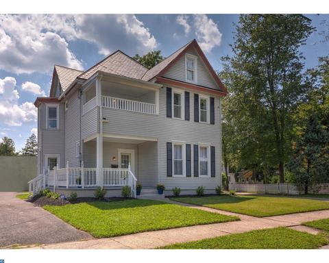 112 E Maple Ave