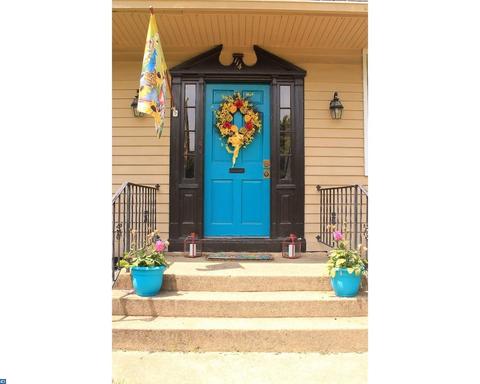 112 E Maple Ave
