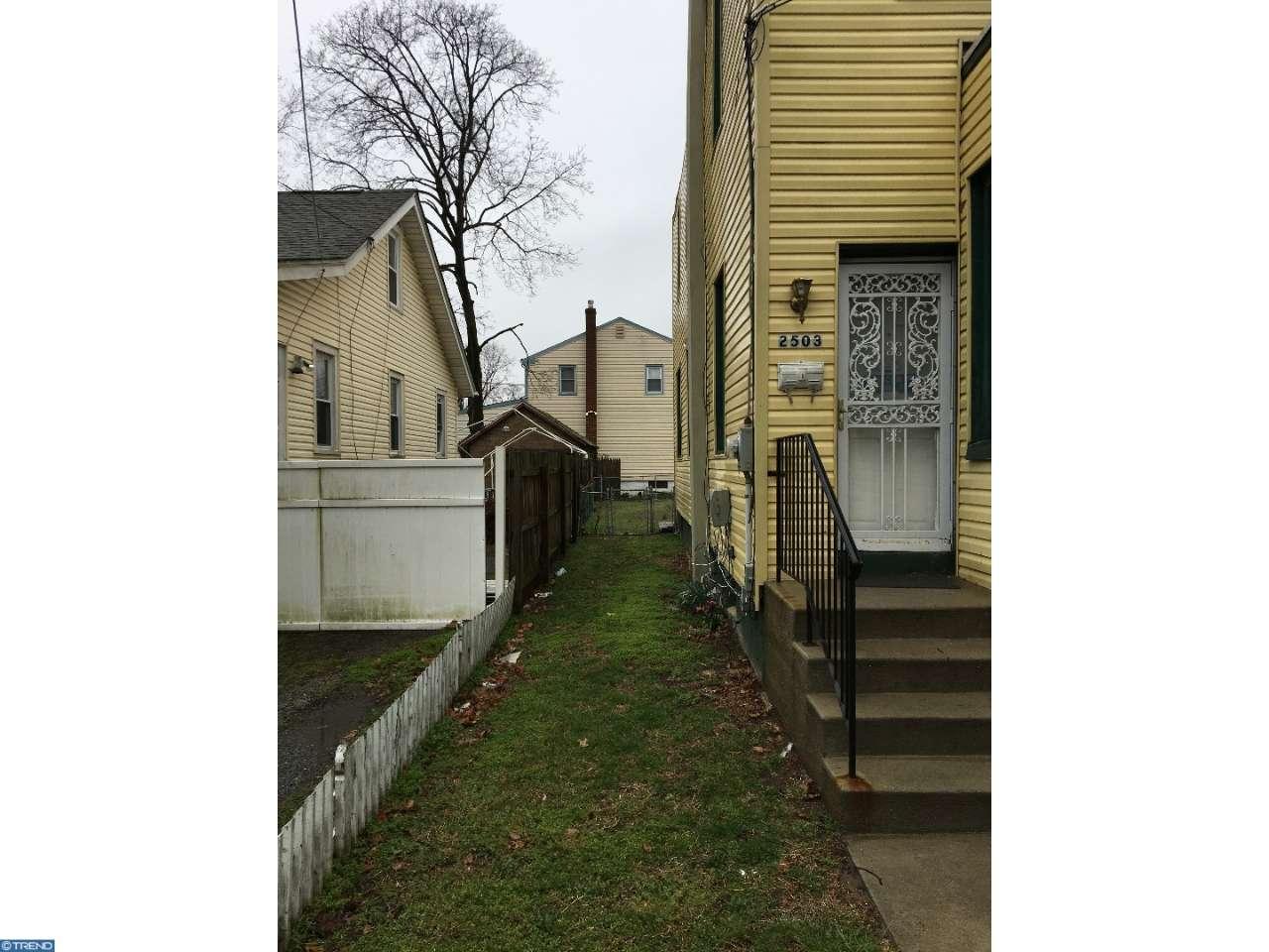 2249 Lexington Ave