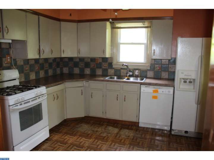 For Sale: 325 Engard Ave Pennsauken, NJ 08110