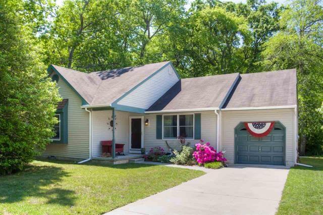 702 Scott Ave