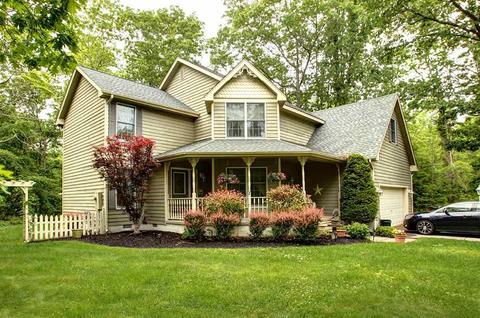 206 W Vineyard