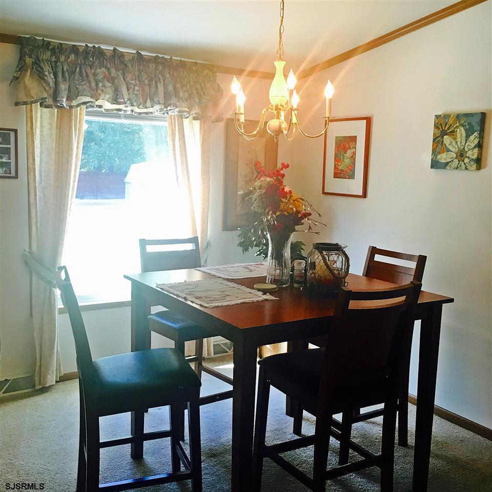 509 S English Creek Rd