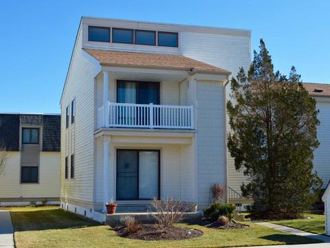 3113 Central Ave #2S