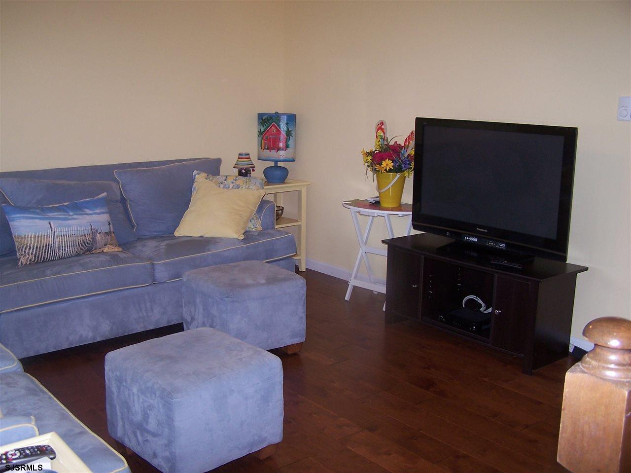 For Sale: 3008 Bay Ave Ocean City, NJ 08226