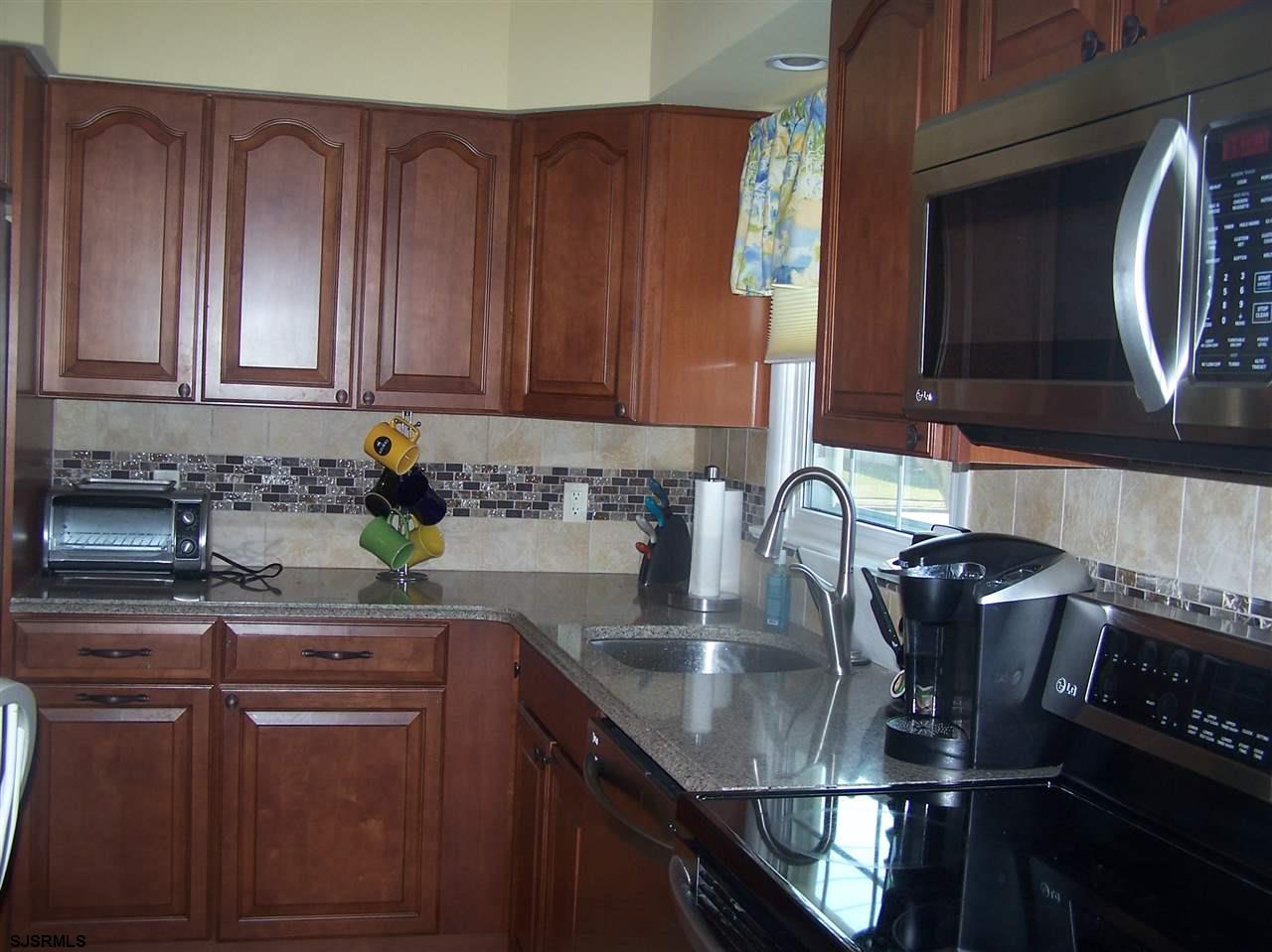 For Sale: 3008 Bay Ave Ocean City, NJ 08226