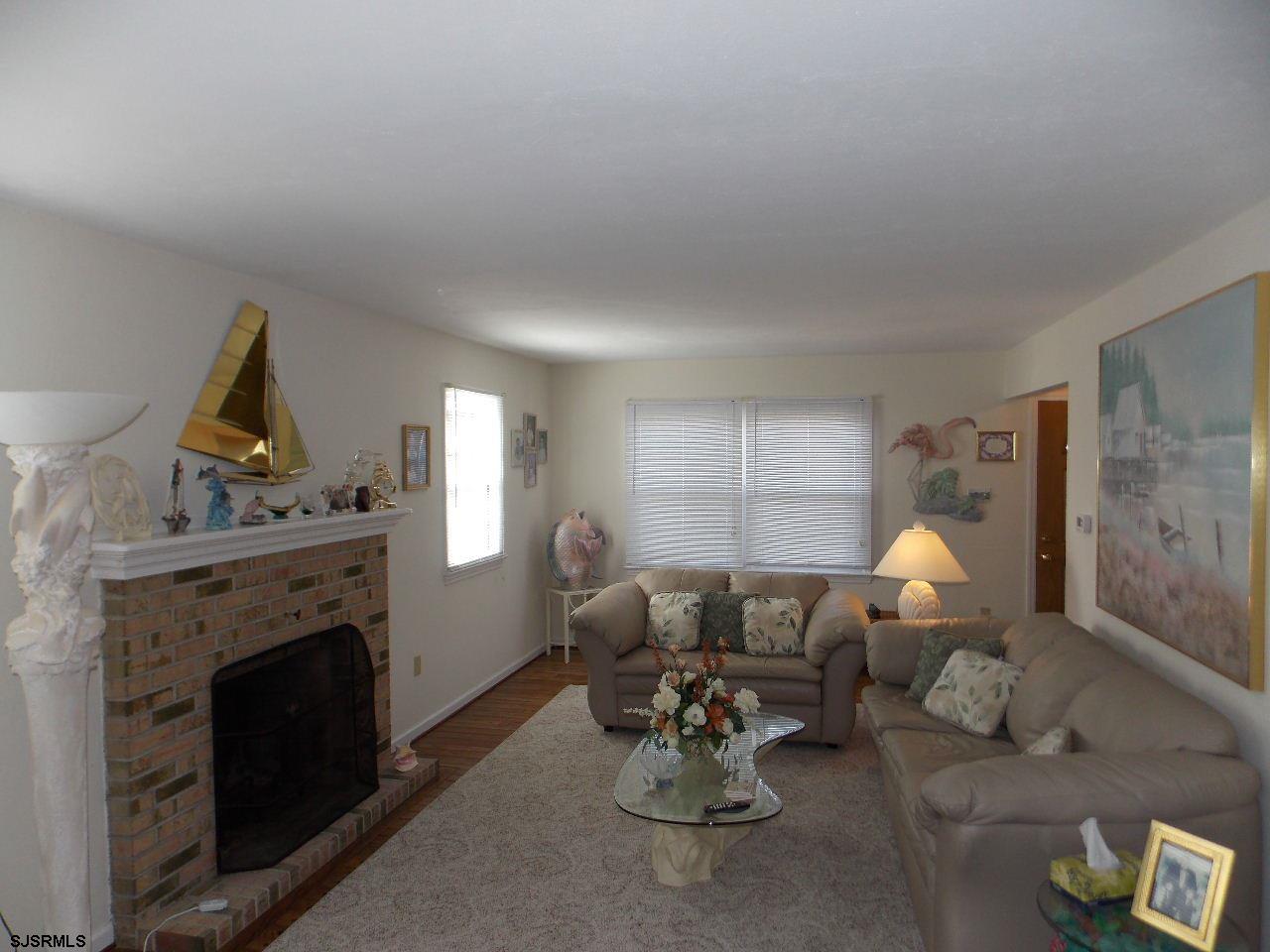 For Sale: 4717 W Ave Ave Ocean City, NJ 08226