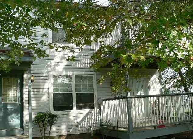 1 E Oyster Bay #1-E