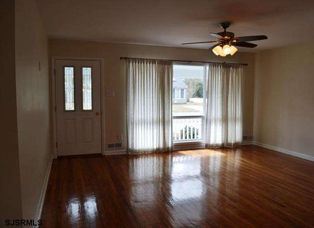 655 Third St