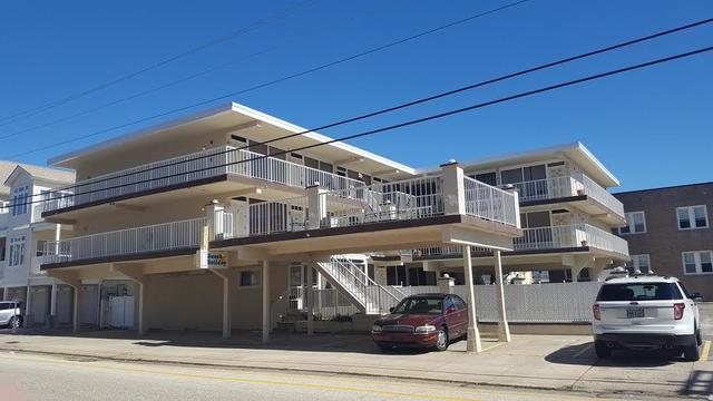 6701 Atlantic Ave #107
