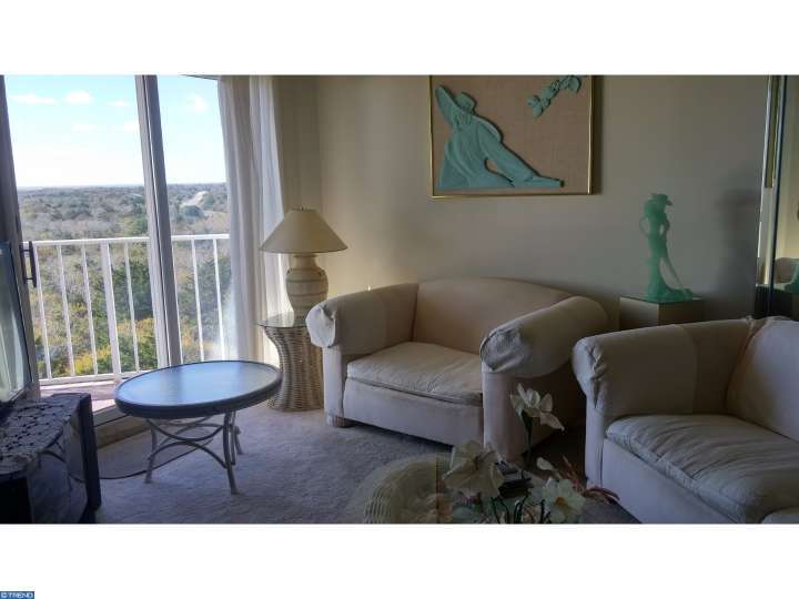 300 E Raleigh Ave #501