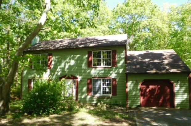 23 Whippoorwill Dr
