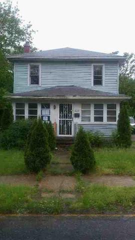 95 N Elm St