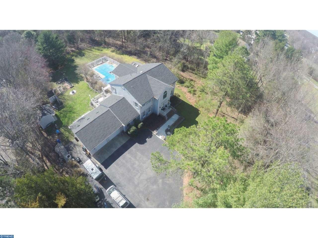 109 Peachtree Dr