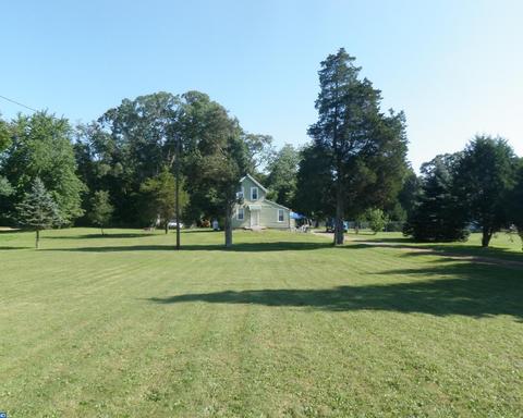 914 Van Gogh Ct