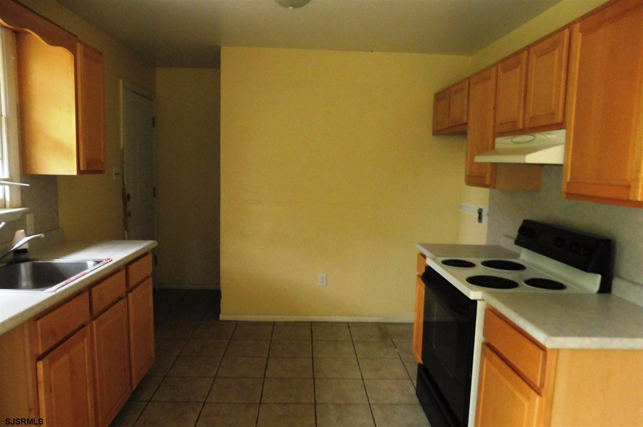 2725 N West Ave, Vineland NJ 08360