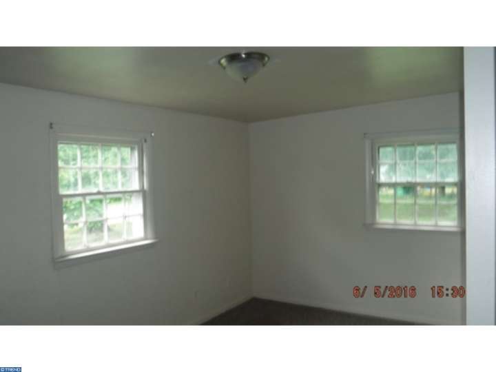 For Sale: 1005 E Chestnut Ave Vineland, NJ 08360