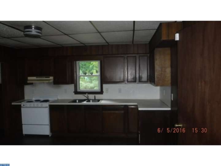 For Sale: 1005 E Chestnut Ave Vineland, NJ 08360