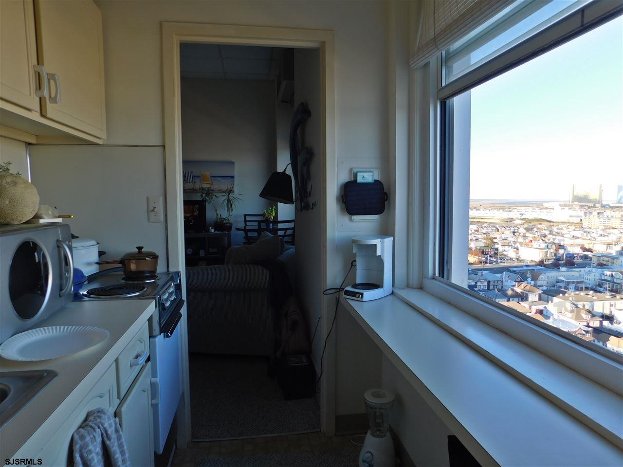 2721 Boardwalk #1607