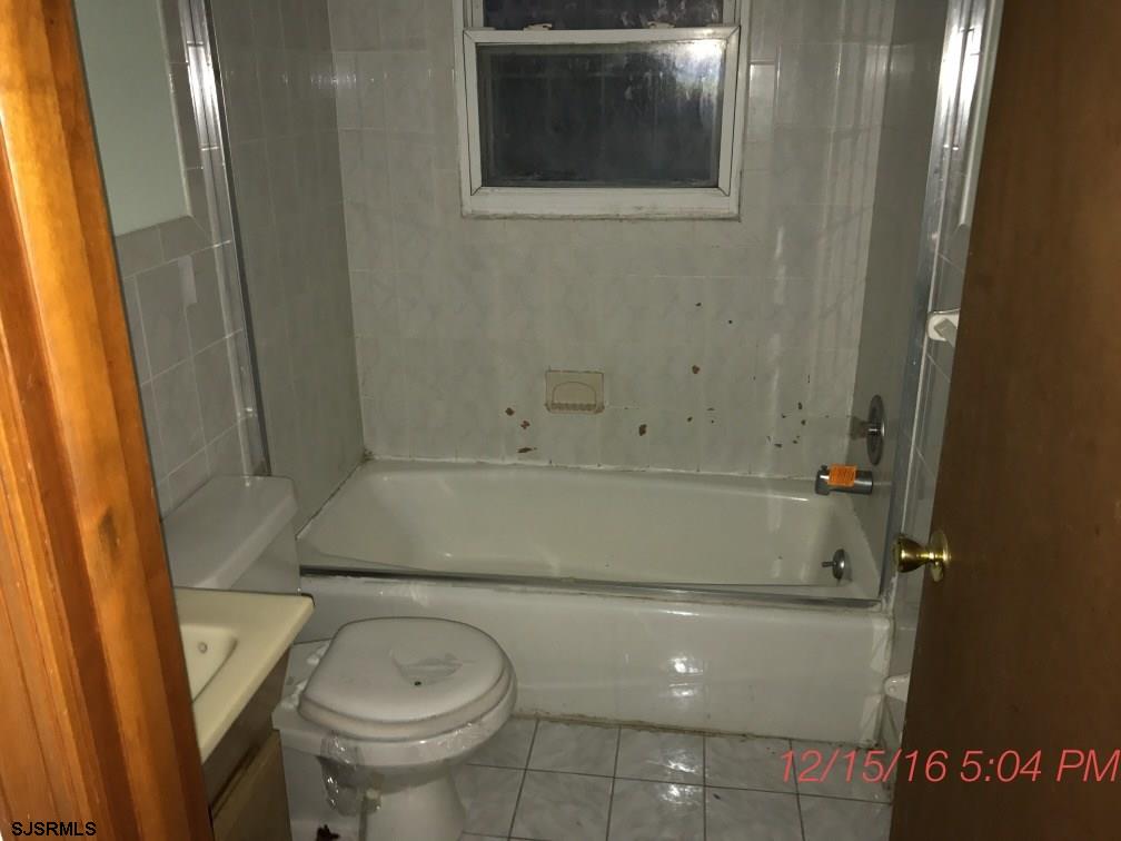 1 Victoria Pl