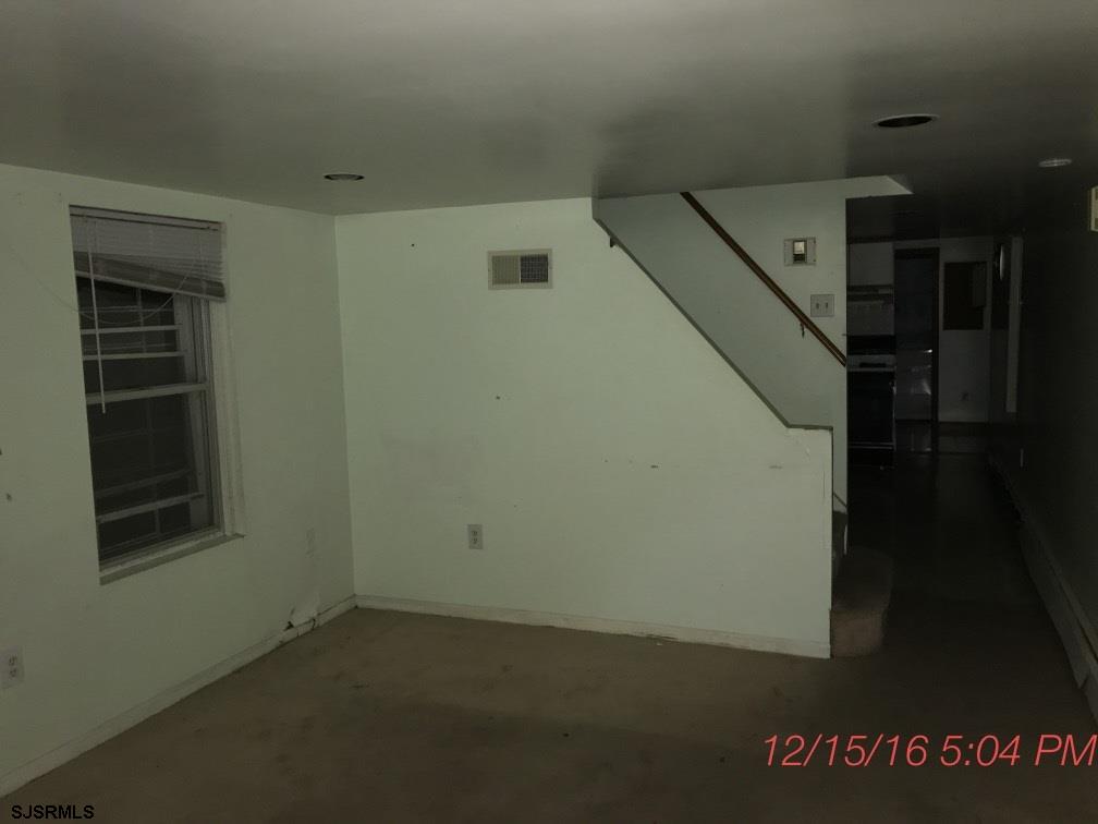 1 Victoria Pl