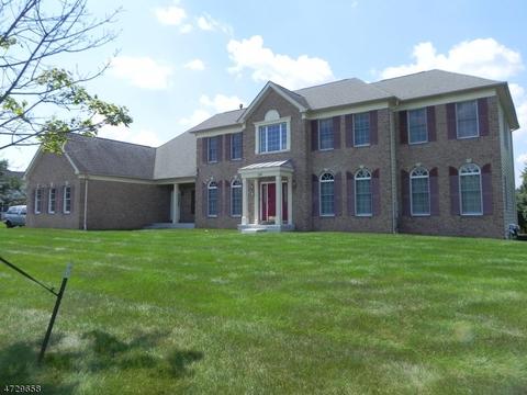 24 Coddington Ct