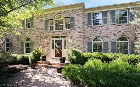 24 Coddington Ct