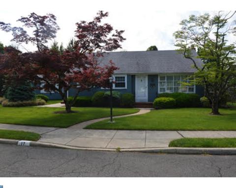 8 Dailey Dr