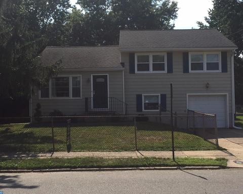 8 Dailey Dr